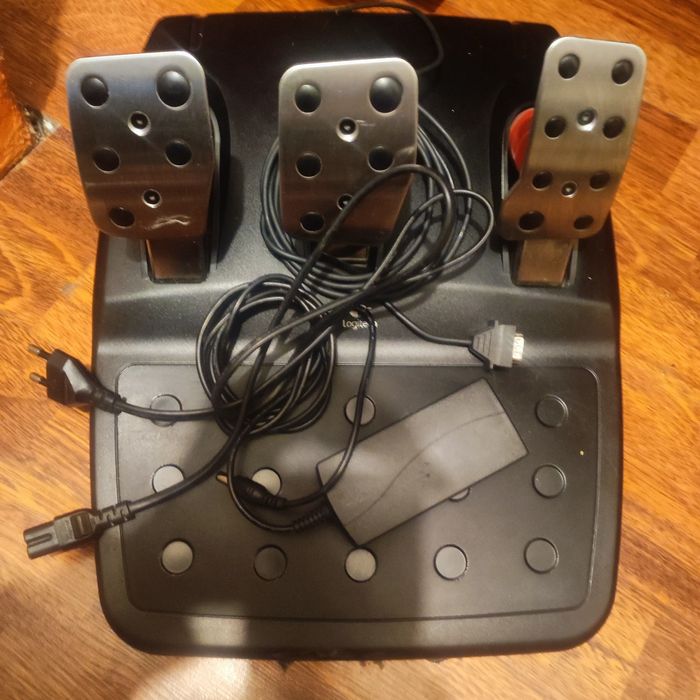 Kierownica Logitech G27