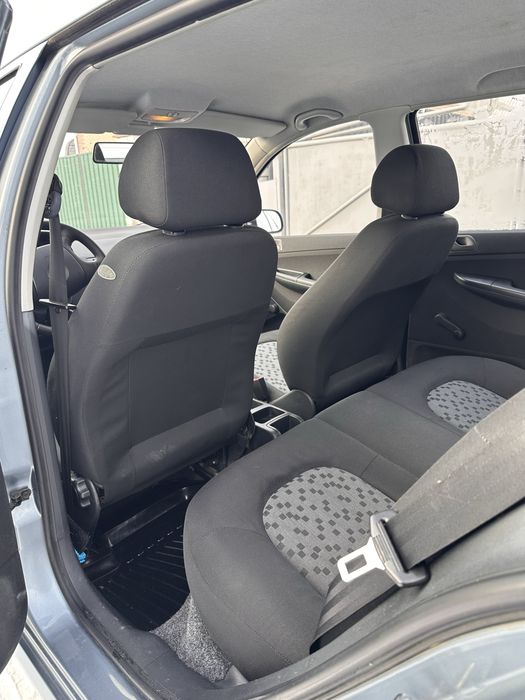 Продається шкода фабія 1.4