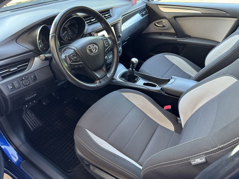 Piękna Toyota Avensis 2,0 D4D 142km, Klima, Stan Bardzo Dobry.Polecam