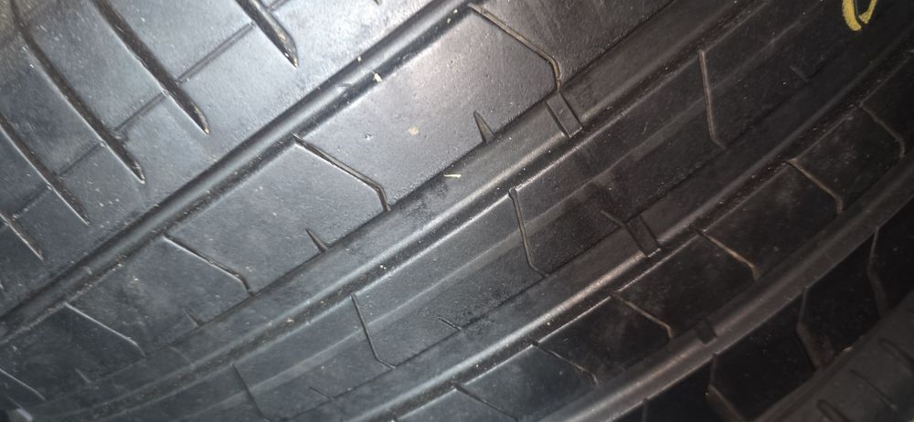 255/35/21 Pirelli p zero super para  7_7,5mm  z 21r.
