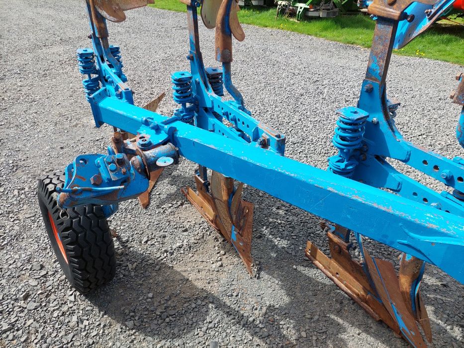 Lemken Opal 120 zabezpieczenie sprężynowe