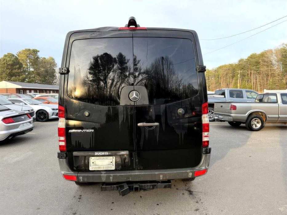 Mercedes-Benz Sprinter 2500 144 WB Crew Van      2016