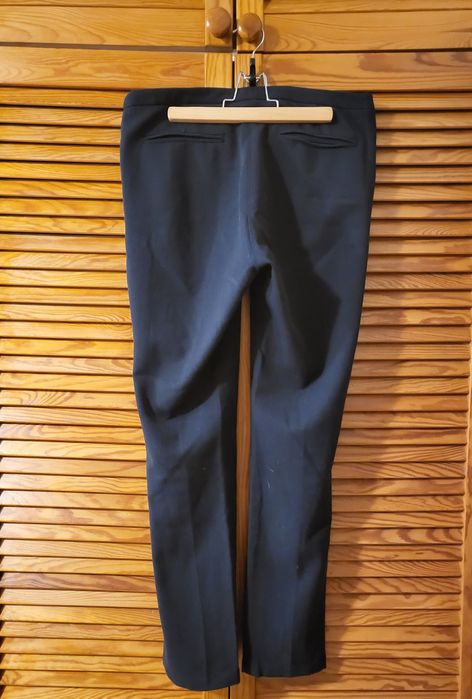 Damskie granatowe spodnie