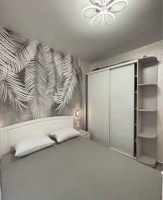 Продається 2 кімнатна Проспект район Формаркету