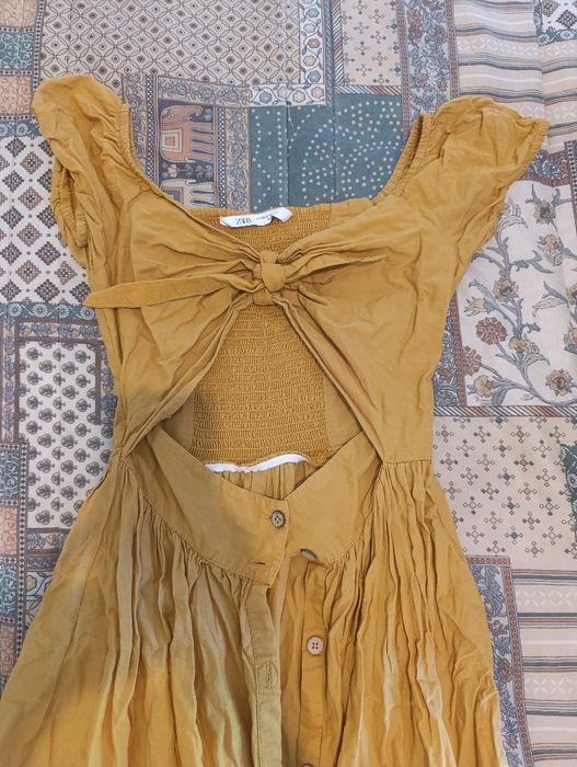 Vestido algodão bordado amarelo