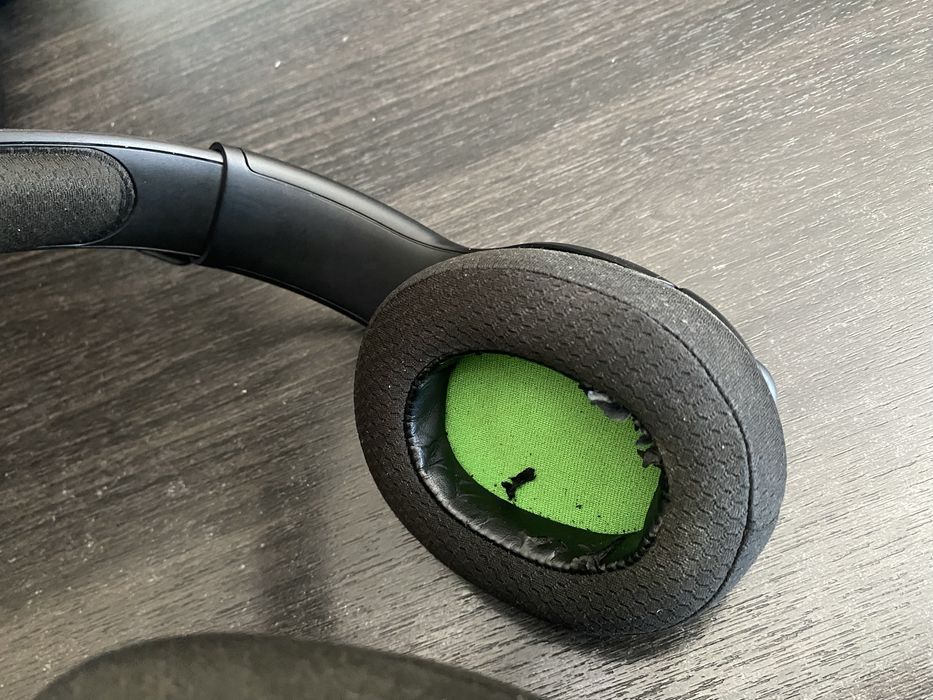 Безпровідні навушники з мікрофоном PDP LVL 50 Black/Green