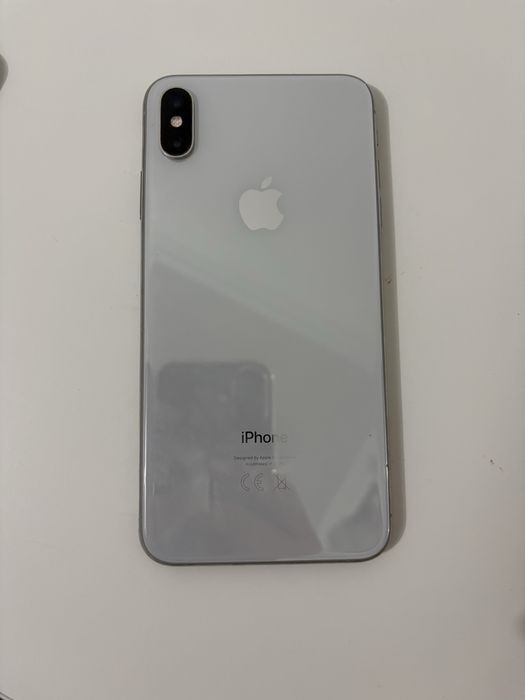 Iphone XS Max.