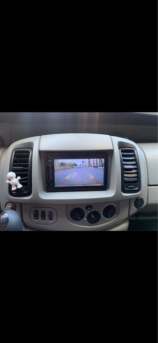 Oпель Вваро