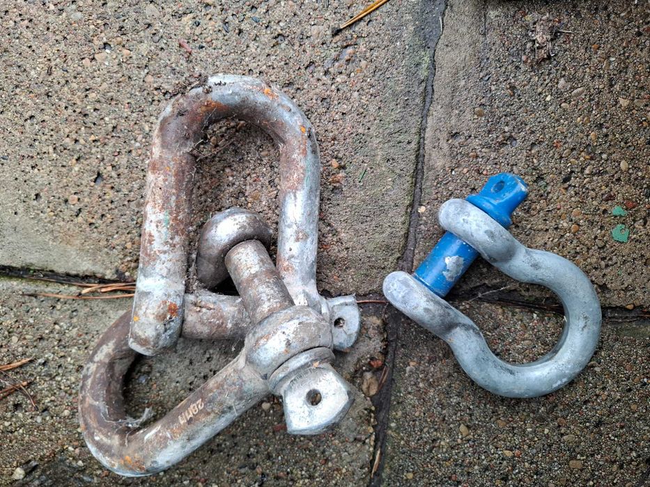 Szekla omega wzmocniona