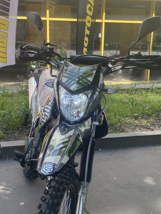 Мотоцикл GEON X-ROAD 250/ X-ROAD 250 light