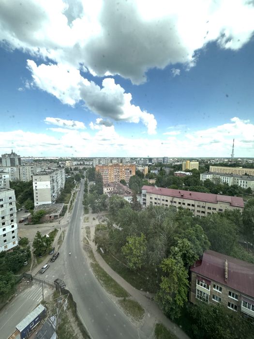 ЦЕНТР! Світло є! Сдам Большую 1 комн.кв по ул.Чорновола