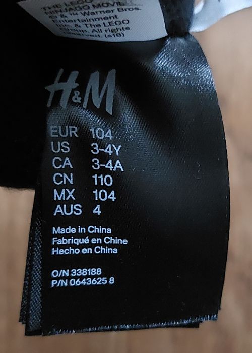 Варежки краги H&M Лего  Ниндзяго  на 3-4 года.