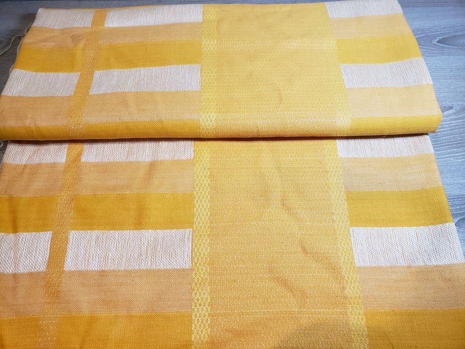 Відріз тканини 2,12 × 1,60 м