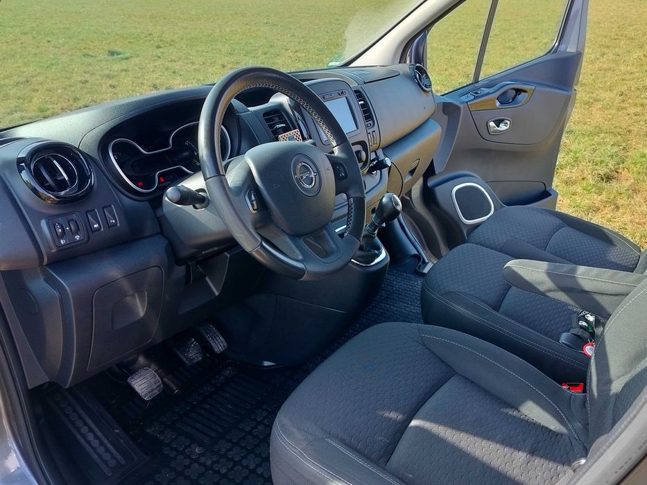 Opel Vivaro, 1,6 biTurbo, Okazja, Auto doinwestowane,