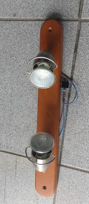 Candeeiro novo em caixa