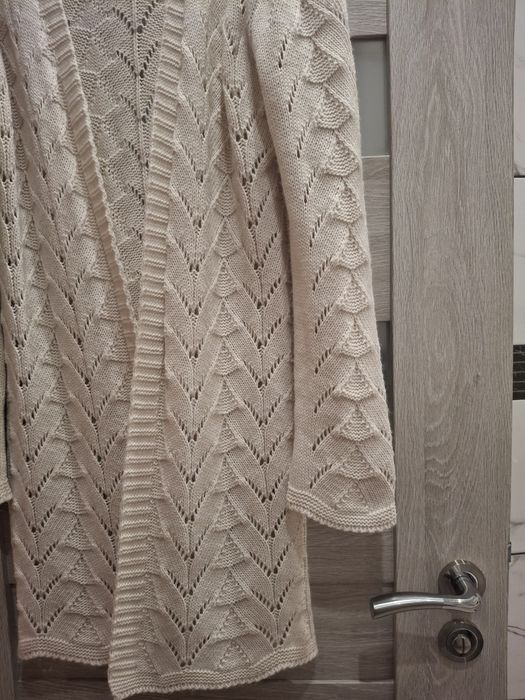 Sweterek włoski kardigan ażurowy beżowy 40/42