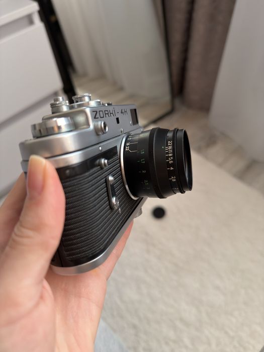 Вінтажний фотоапарат (плівковий) Zorki 4к