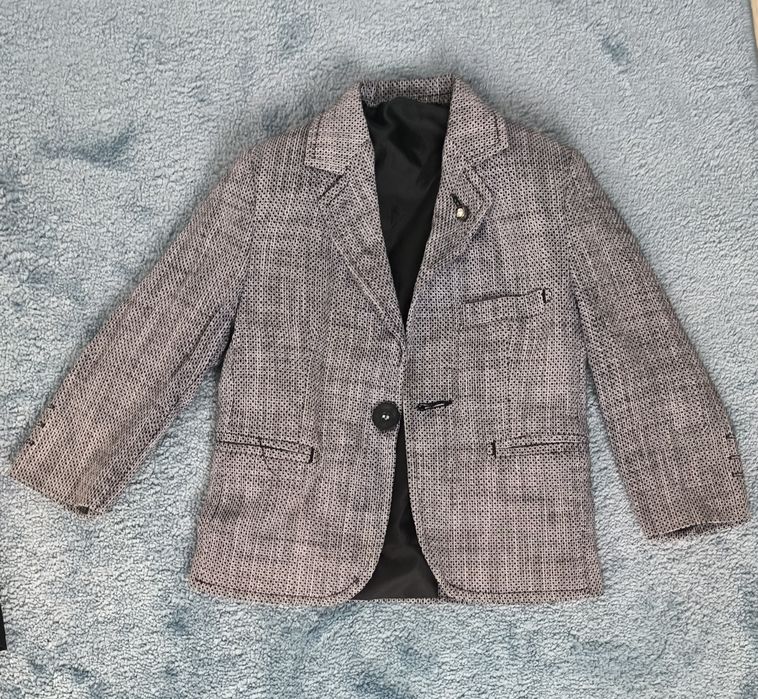 Garnitur dziecięcy 3 częściowy r. 80-86 marynarka kamizelka spodnie