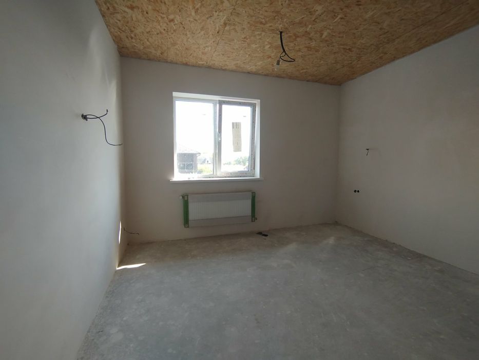 Продам будинок в Зарванцях