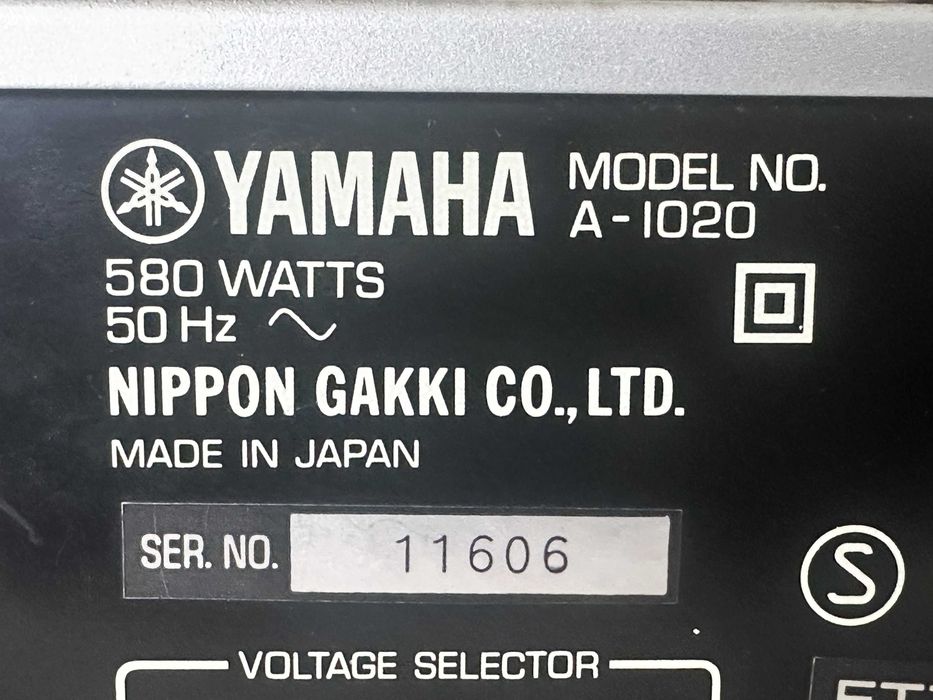 Yamaha A-1020 wysokiej klasy wzmacniacz