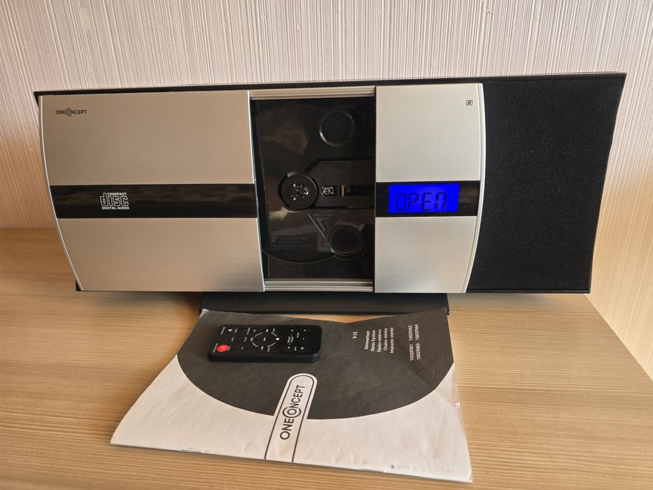 Стереосистема OneConcept V-15 FM/CD/USB/AUX 10029361