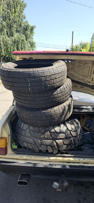 Продам R16c 215/65