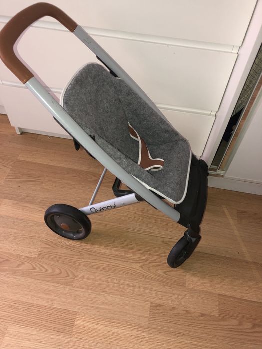 Wózek spacerowy dla lalek Quinny