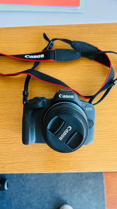 Canon EOS R50 + objetiva 18-45mm | Como nova