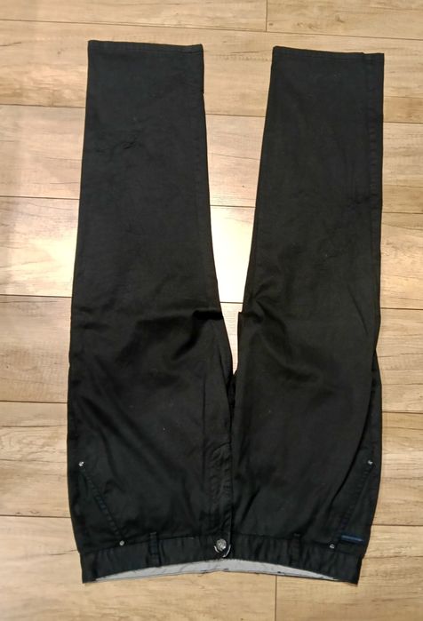 Czarne męskie spodnie eleganckie
