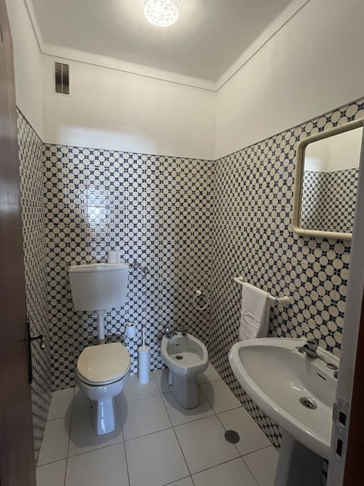 Apartamento T2 arrendamento anual