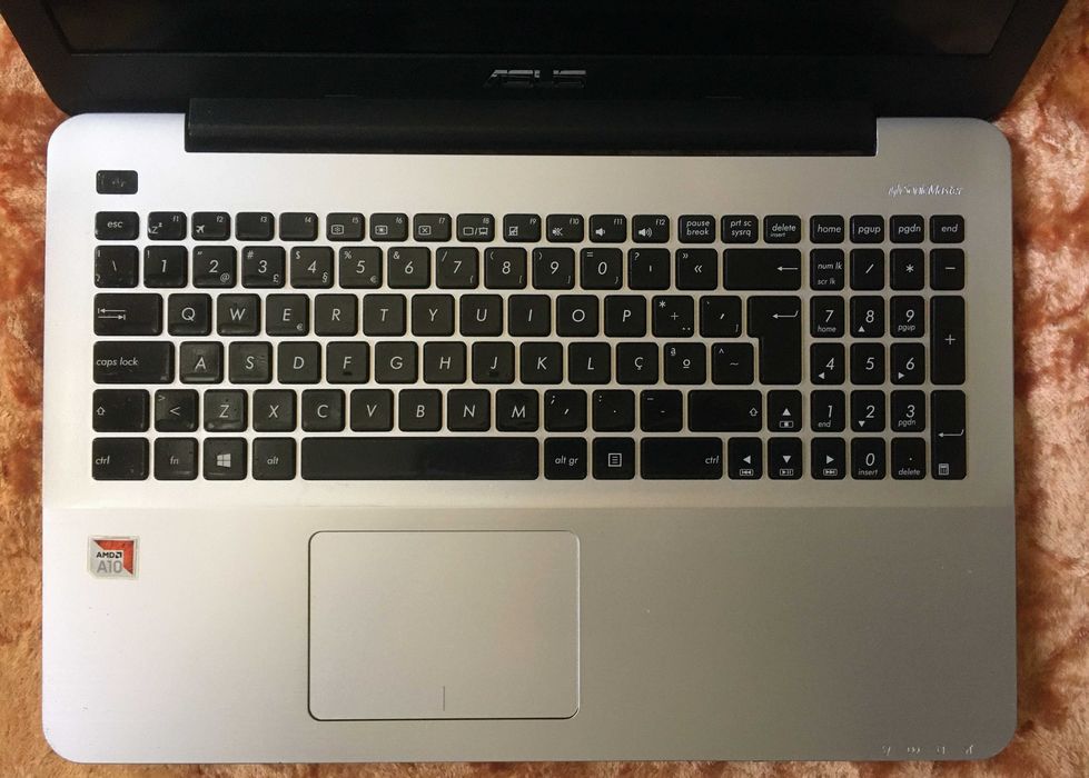 Portatil ASUS VivoBook K555QG - AMD A10 9620p 12Gb IGP+dGPU SSD W11 TPM2
