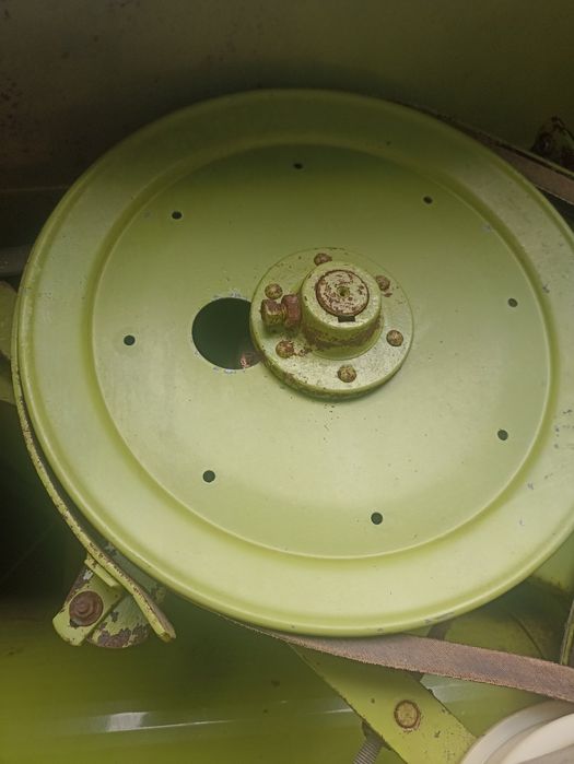 Claas Cosmos комбайн