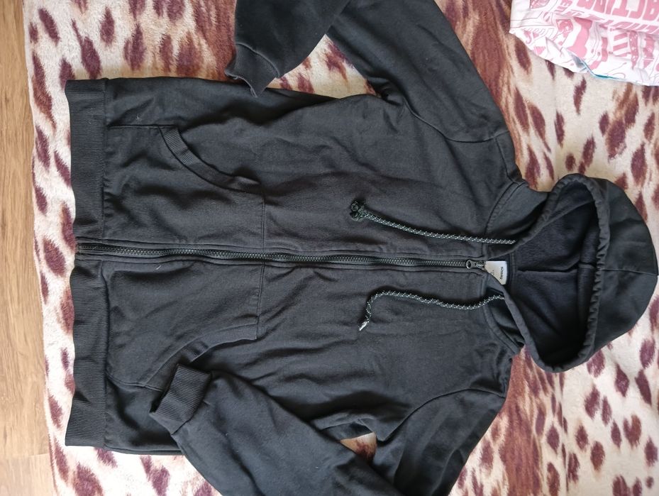 Czarna bluza damska S