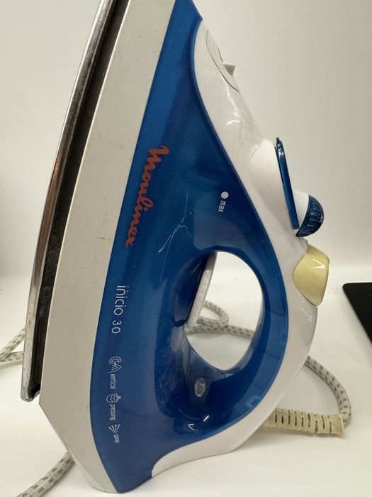 Ferro de engomar passar roupa Moulinex