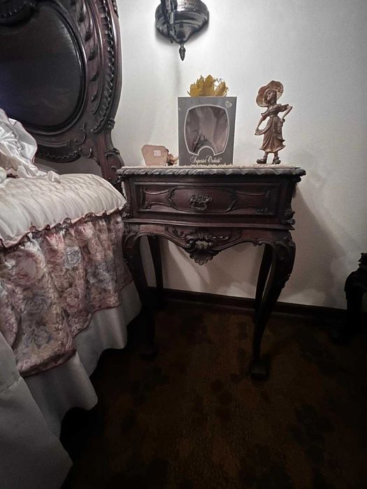 Mobilia de quarto como nova