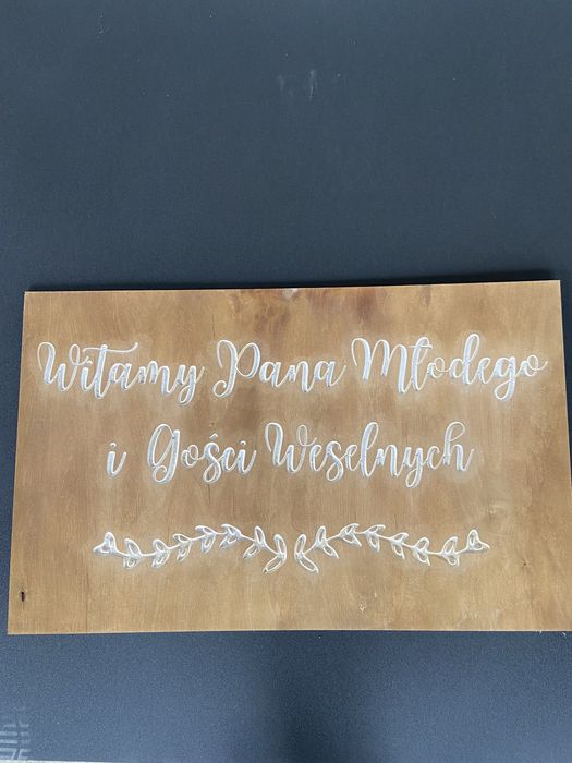 Tablica „Witamy Pana Młodego”