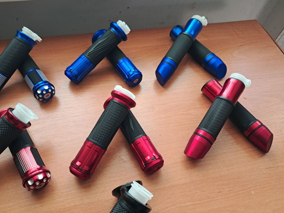 Мото ручки рукоятки руля. Цена за пару.