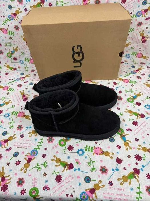 UGG Classic Ultra mini R.41