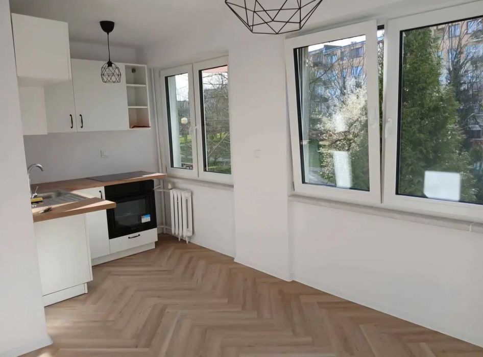 Andrychów-Lenartowicza- 2 pokojowe,33m2-sprzedam