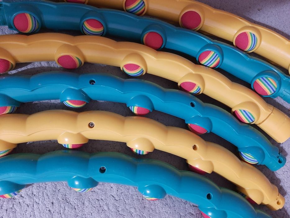 Hula-hoop. Хулахуп. Хула-хуп. Обруч в ідеільному стані. Массаж. Фитнес