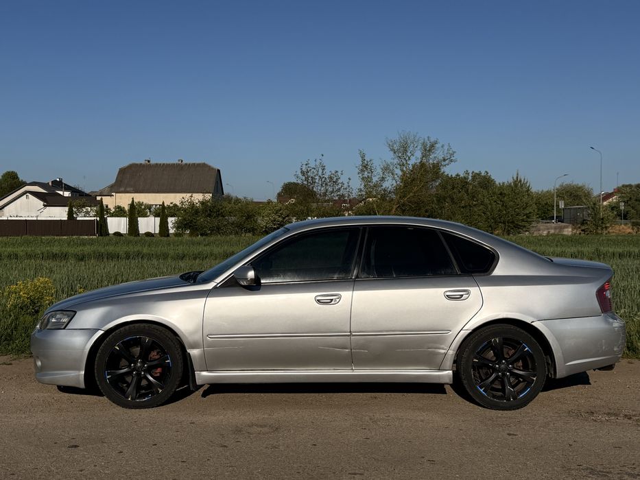 Subaru Legacy 2004