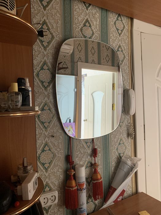 Продам 2 к.квартиру, левый берег, ул.Харьковская.