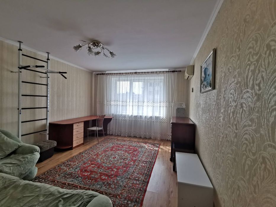 Сдам 2- к квартиру на Тополева между Королева и Вузовским