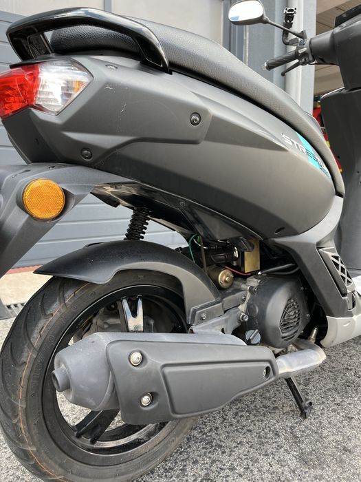 Scooter peugeot kisbee 50cc 4t