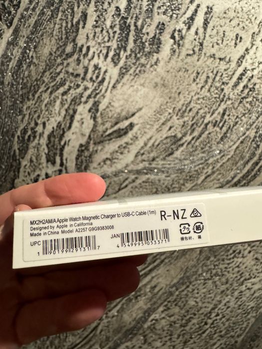 Зарядка Apple Watch charging кабель iPhone.