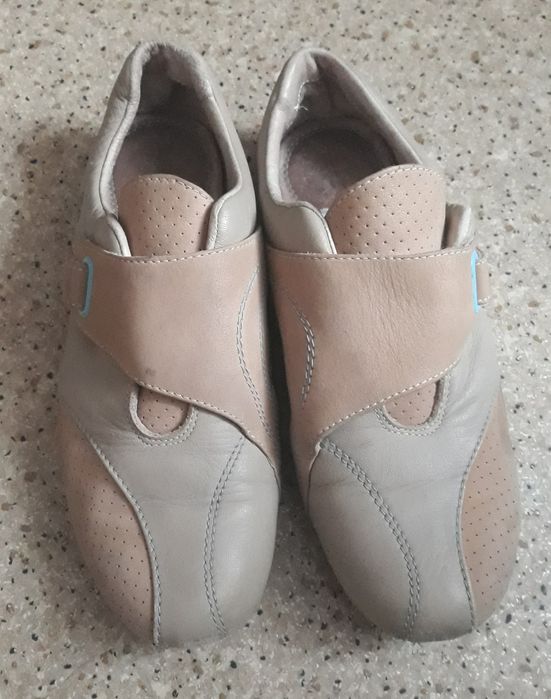 LACOSTE skórzane buty sportowe RZEPY 38
