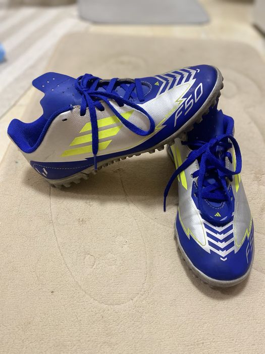 Бутси сороконіжки Adidas 38р f50 Messi