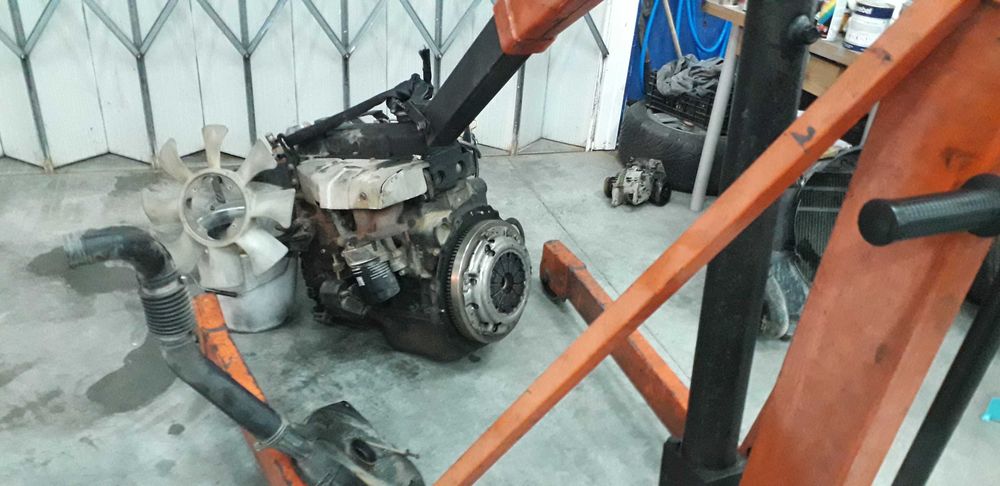 Nissan D 21 motor caixa diferencial