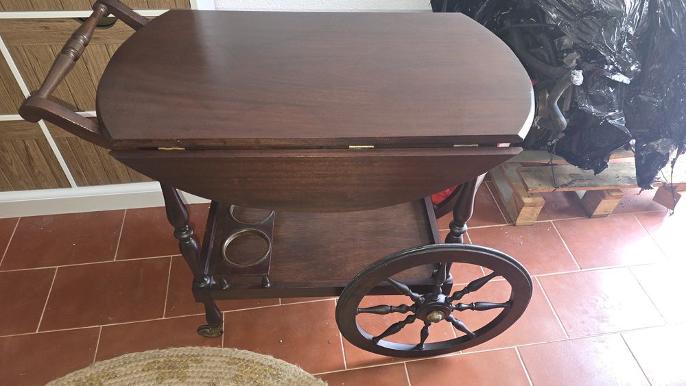 Carrinho de bar para bebidas