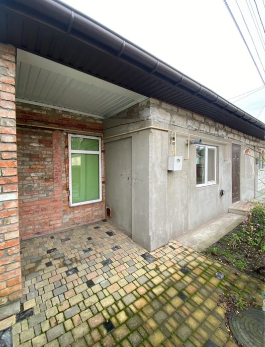 Продаж частини будинку у центральному районі